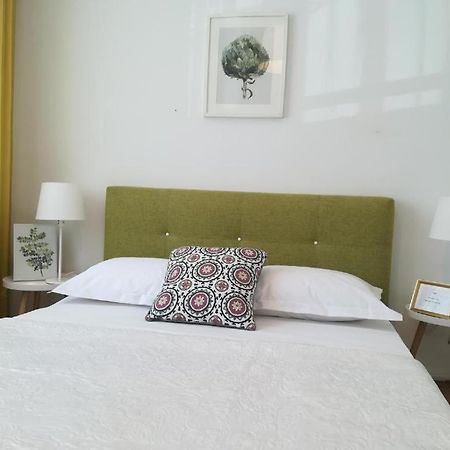Guesthouse Smart Bucureşti Eksteriør bilde