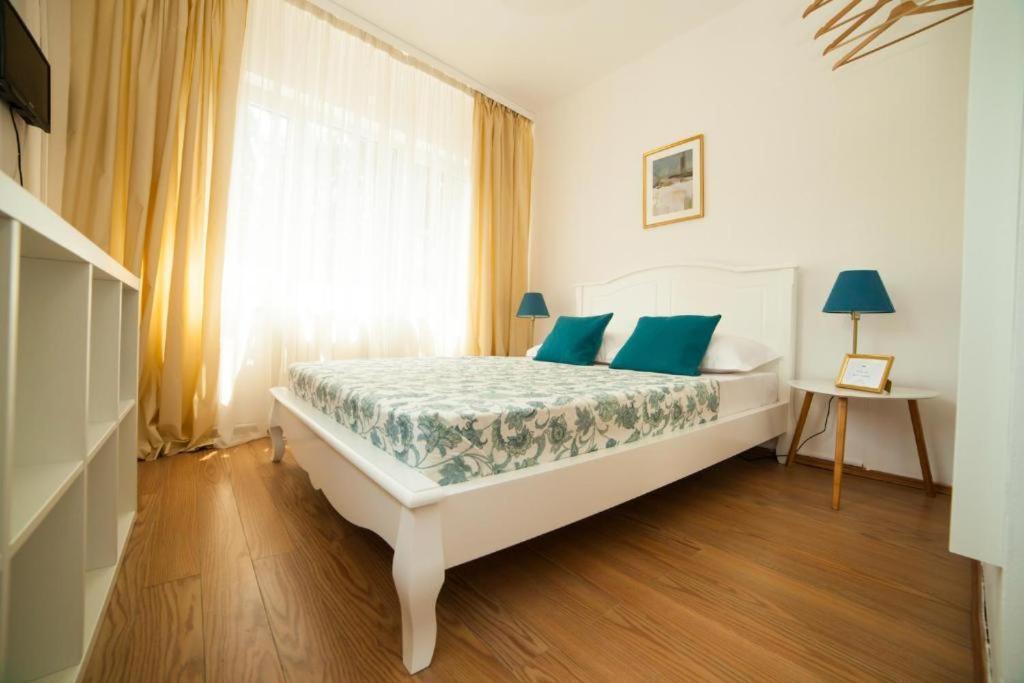 Guesthouse Smart Bucureşti Eksteriør bilde