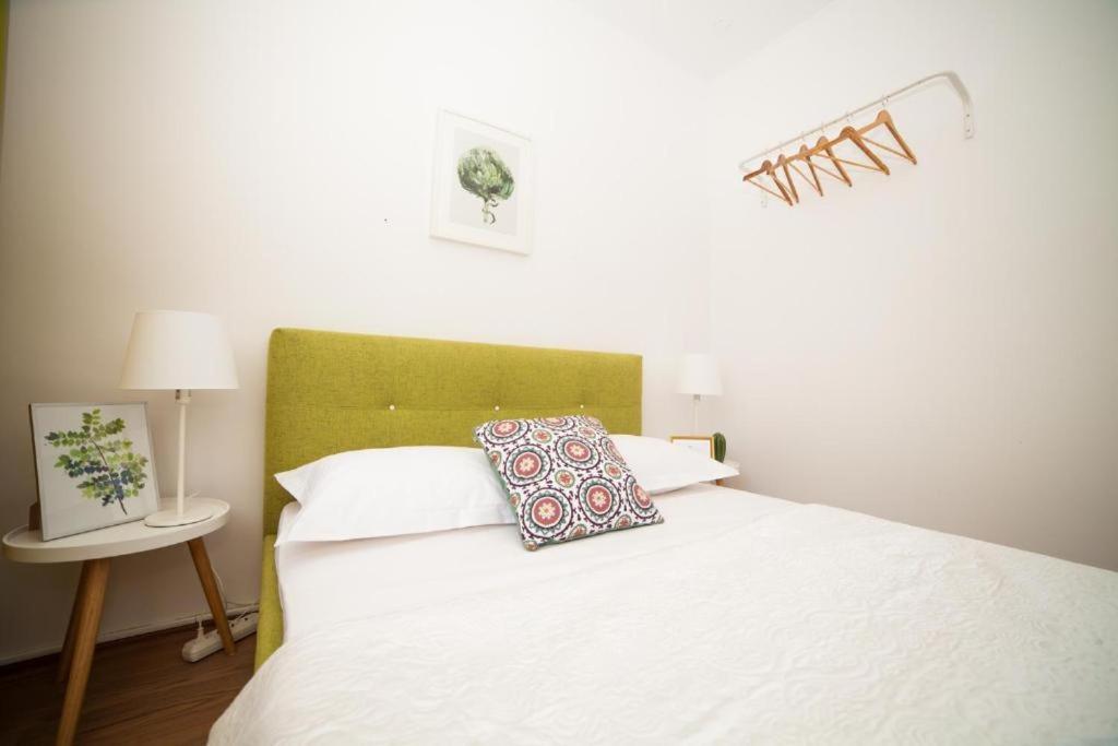 Guesthouse Smart Bucureşti Eksteriør bilde