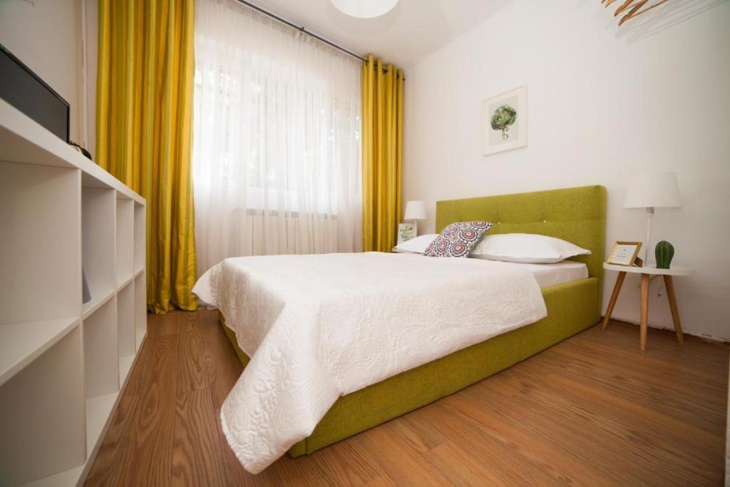 Guesthouse Smart Bucureşti Eksteriør bilde